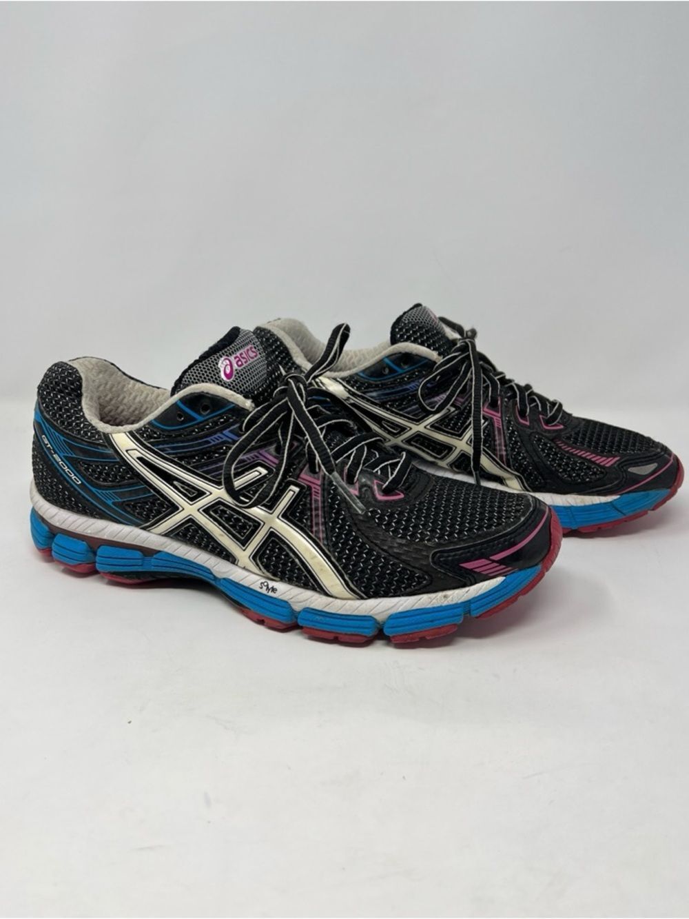 ASICS GT-2000 Running Shoes Women’s Size 8 Black Blue Pink Athletic Sneakers